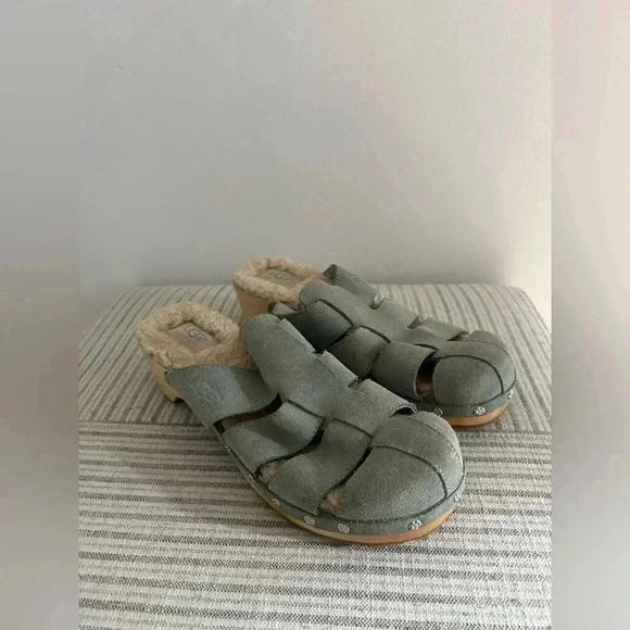 UGG Australia ORE Clog Sage green suede shearling cozy mule wooden sole sz 8 - Picture 1 of 11